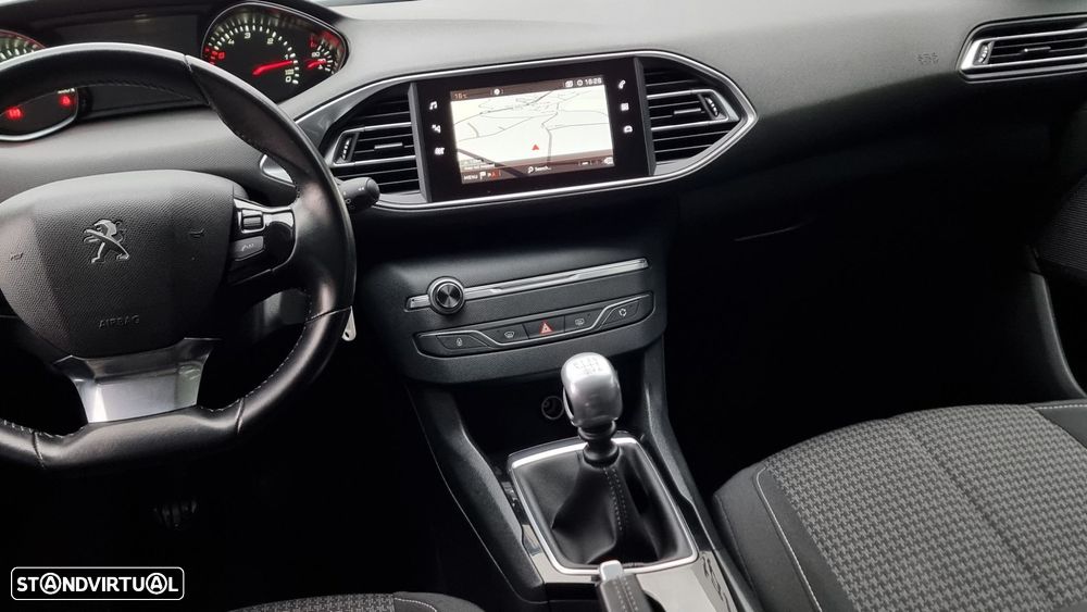 Peugeot 308 1.5 BlueHDi Active - 18