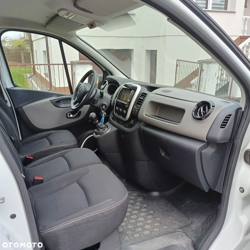 Renault Trafic - 18