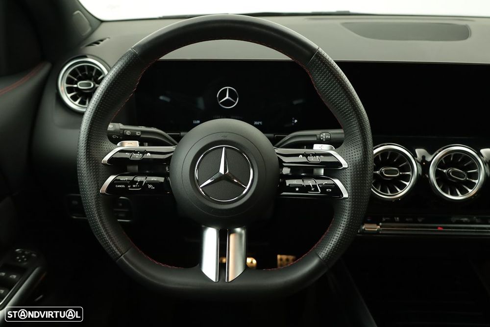 Mercedes-Benz GLA 250 e - 16