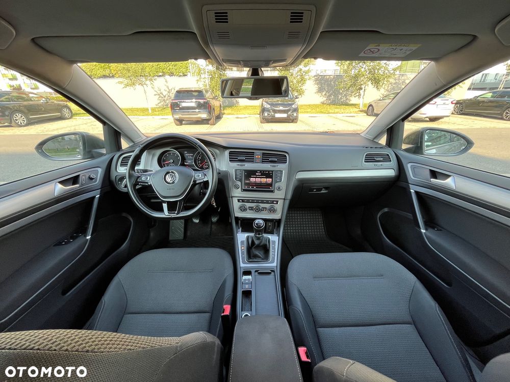 Volkswagen Golf 1.4 TSI BMT Highline - 29