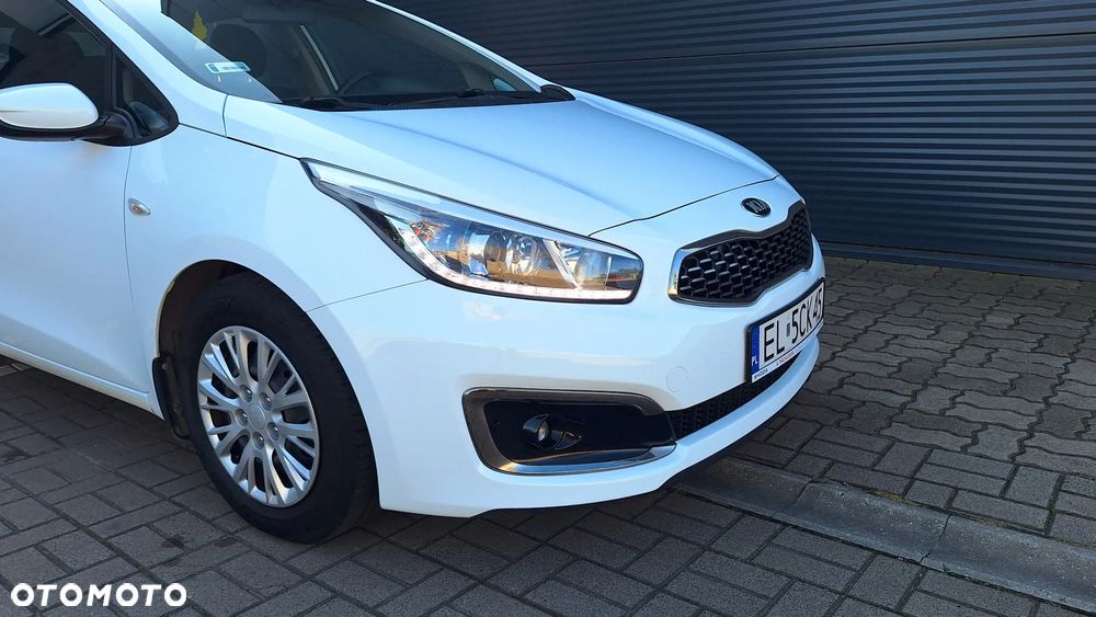 Kia Ceed Cee'd 1.6 CRDi L - 6