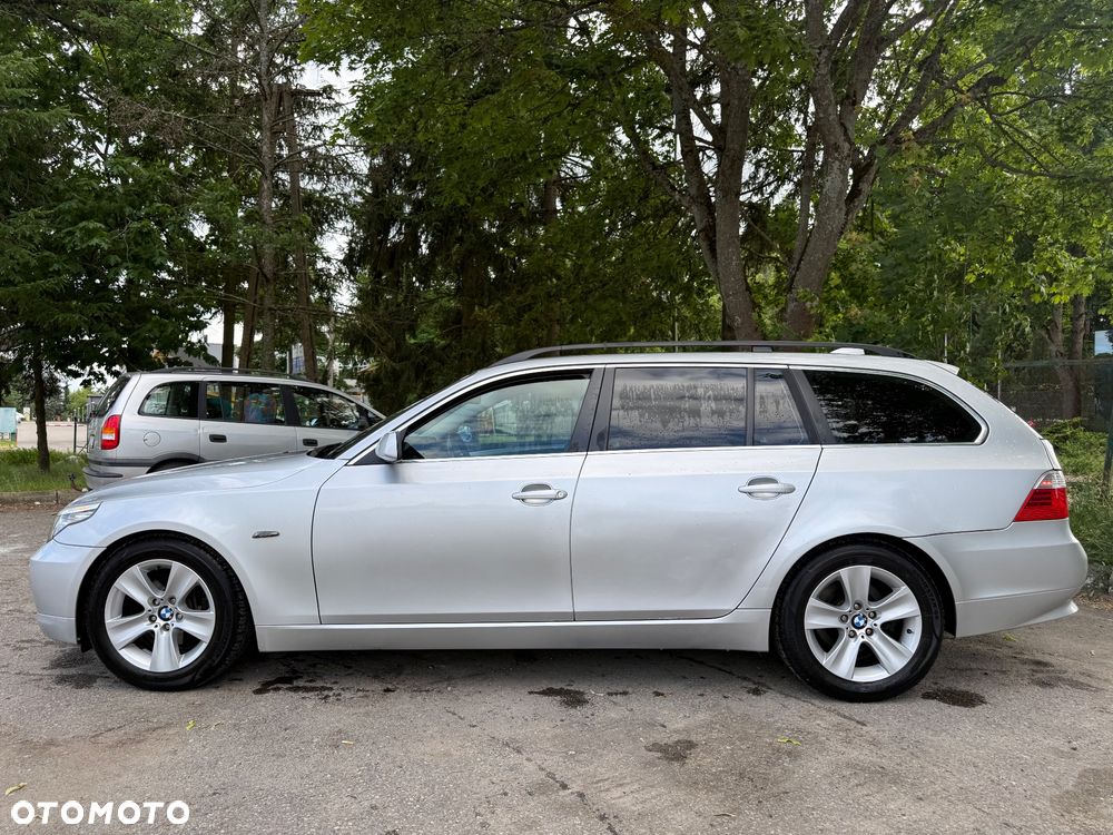 BMW Seria 5 520d Edition Exclusive - 12