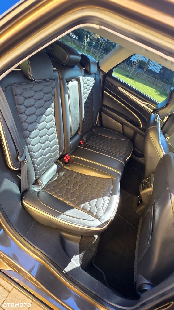 Ford Mondeo - 10