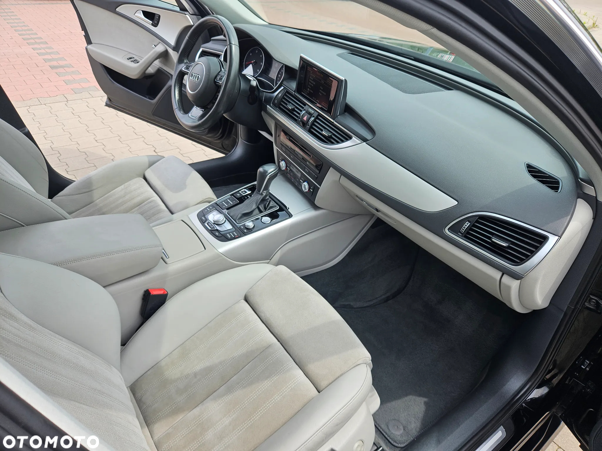 Audi A6 2.0 TDI Ultra DPF S tronic - 17