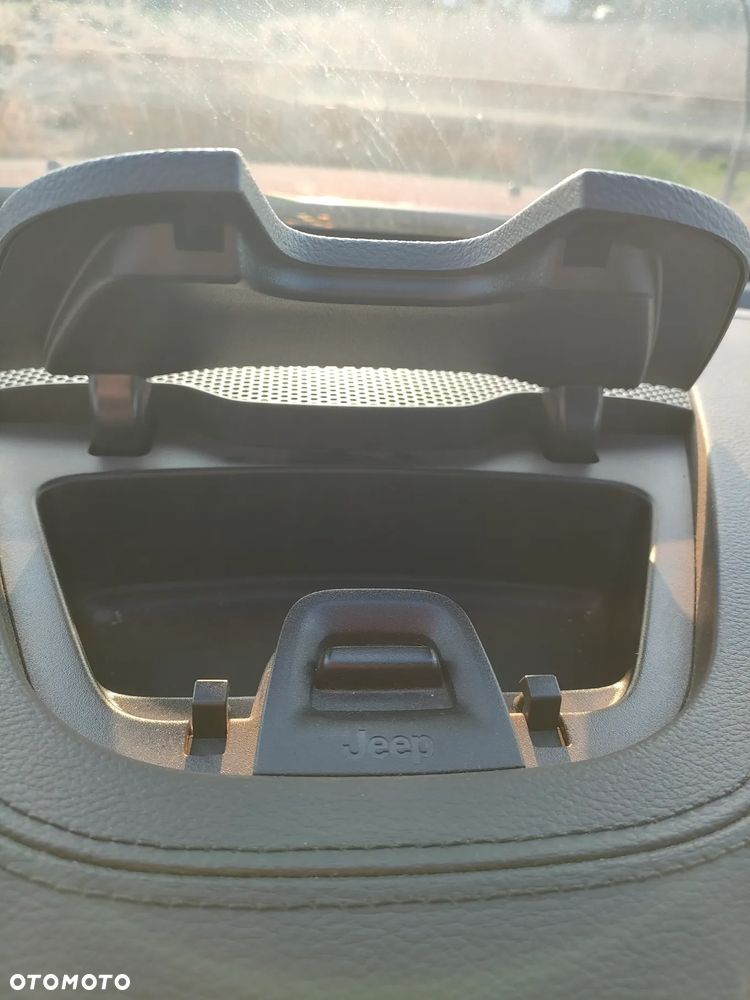 Jeep Cherokee 3.2 V6 Active Drive I Limited - 27