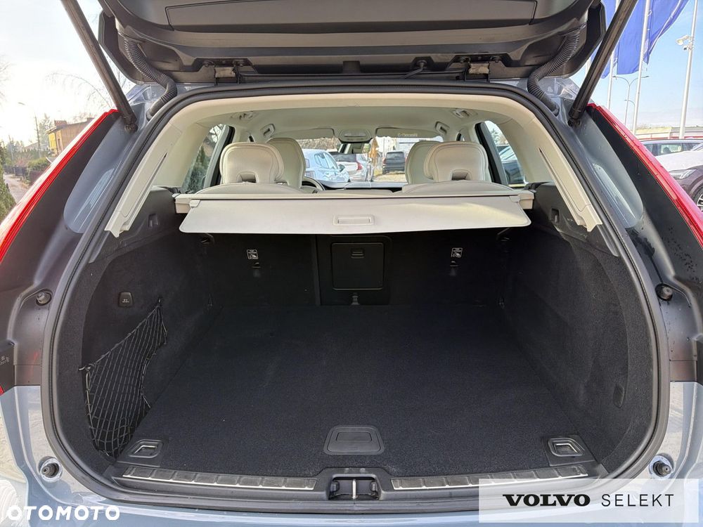 Volvo XC 60 - 28
