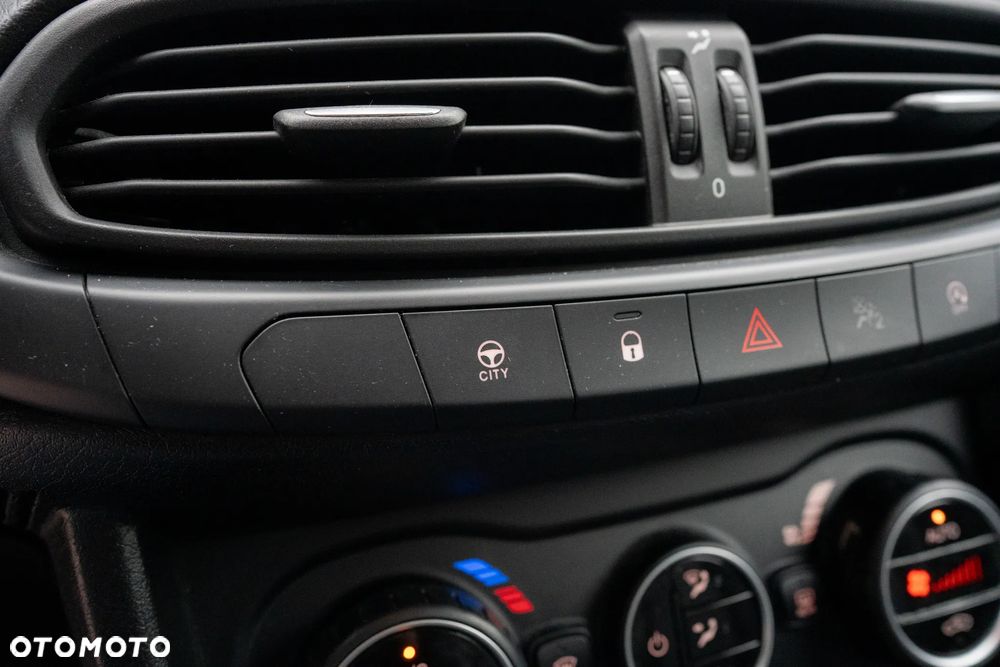 Fiat Tipo 1.4 T-Jet Business Line - 18