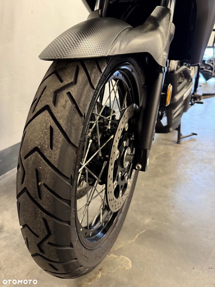 Suzuki V-STROM - 22
