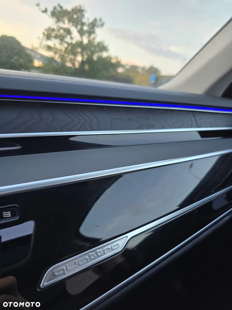 Audi A8 55 TFSI quattro tiptronic - 22