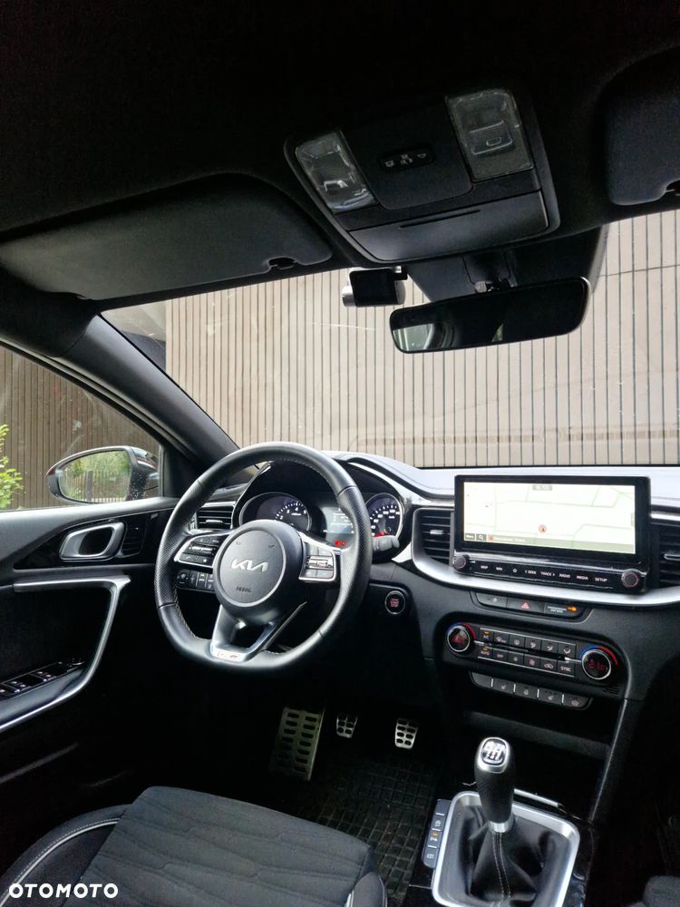 Kia ProCeed 1.5 T-GDI GT Line - 12
