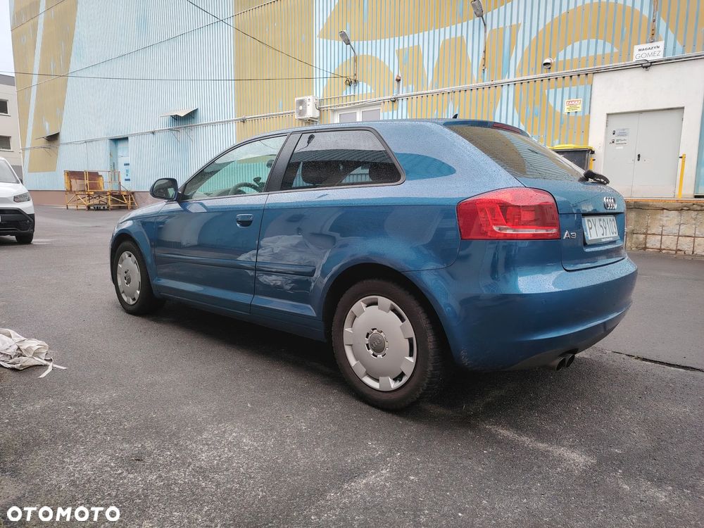 Audi A3 3-drzwiowe 2.0 TDI Attraction - 4