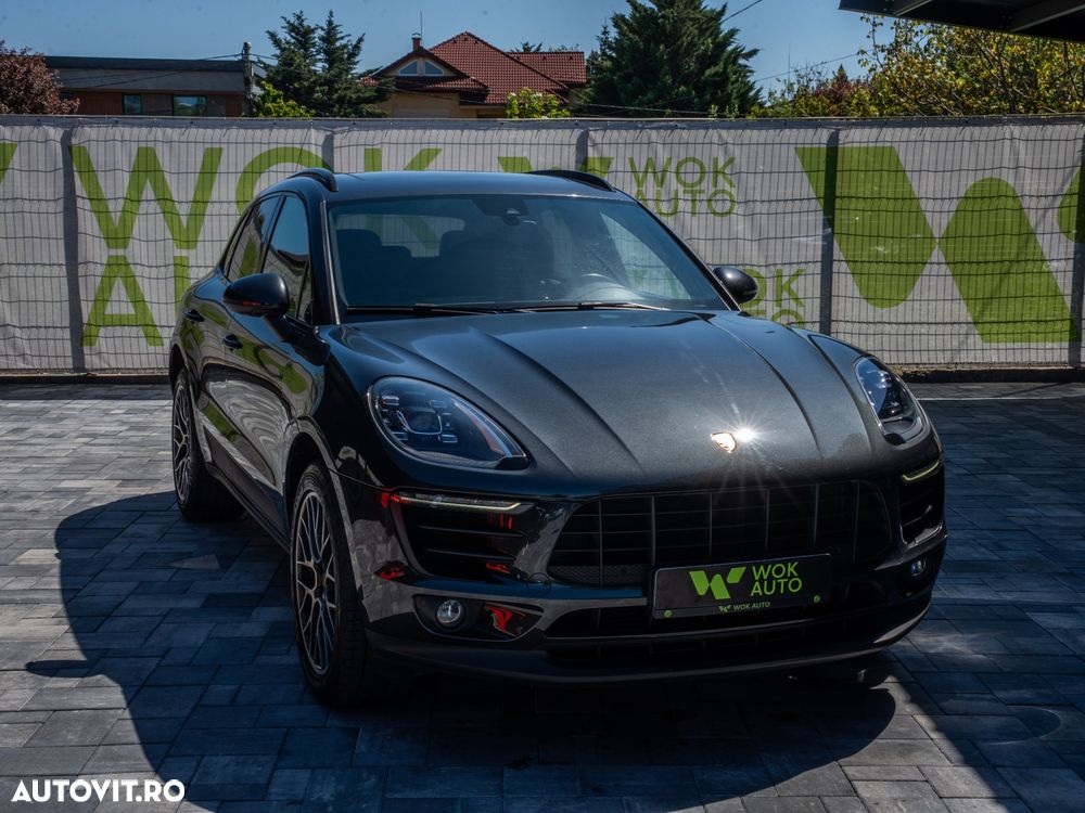 Porsche Macan - 1