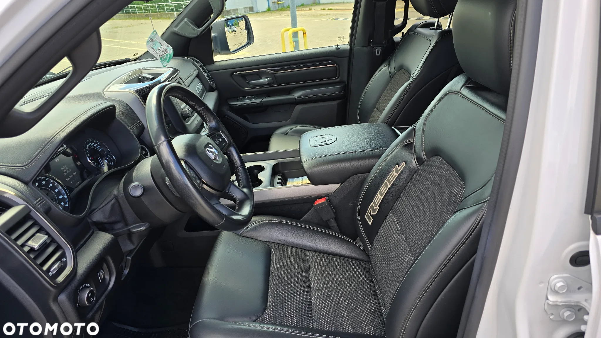 RAM 1500 Crew Cab Rebel - 15