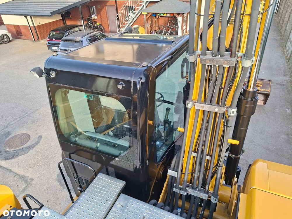 Caterpillar CAT M 313 D - 13