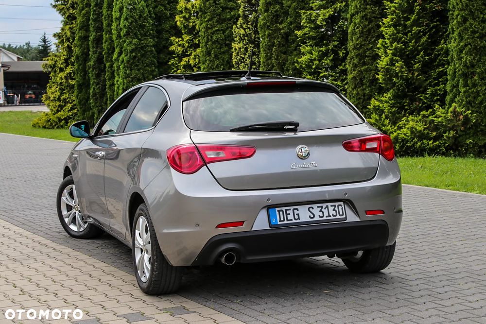 Alfa Romeo Giulietta 1.4 TB 16V Multiair - 8