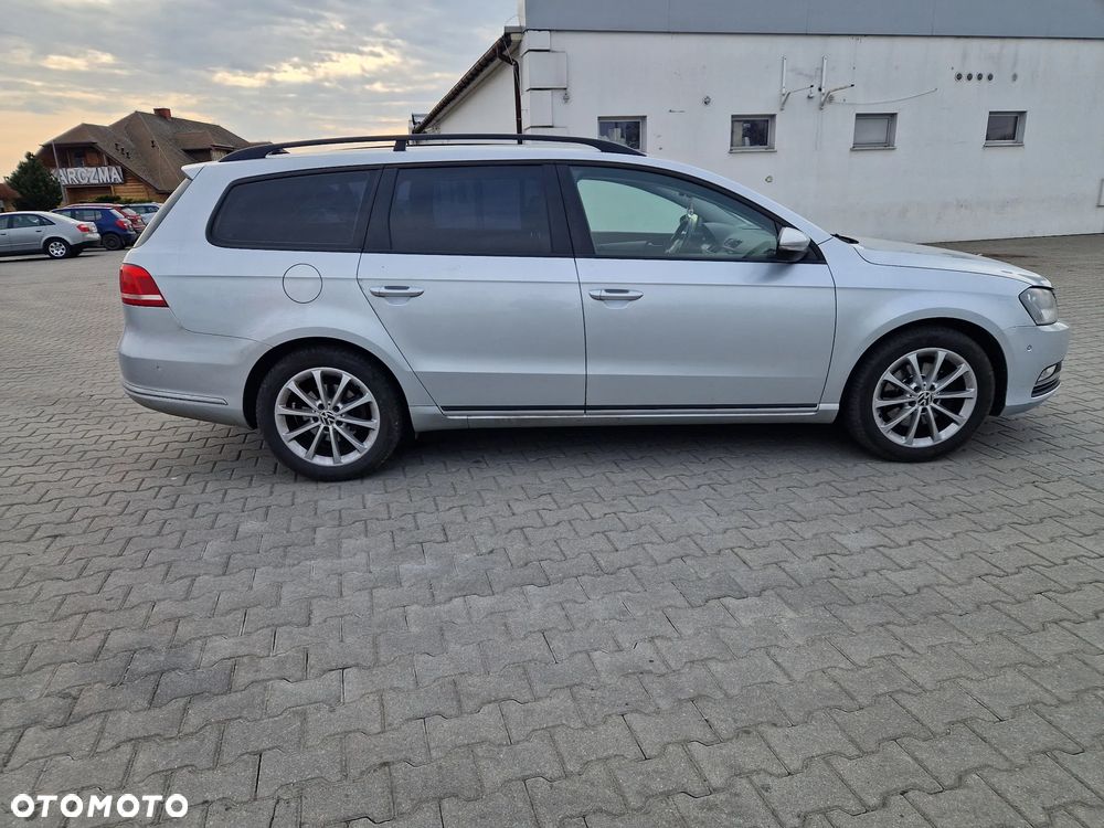 Volkswagen Passat 2.0 Blue TDI DSG SCR Trendline - 4