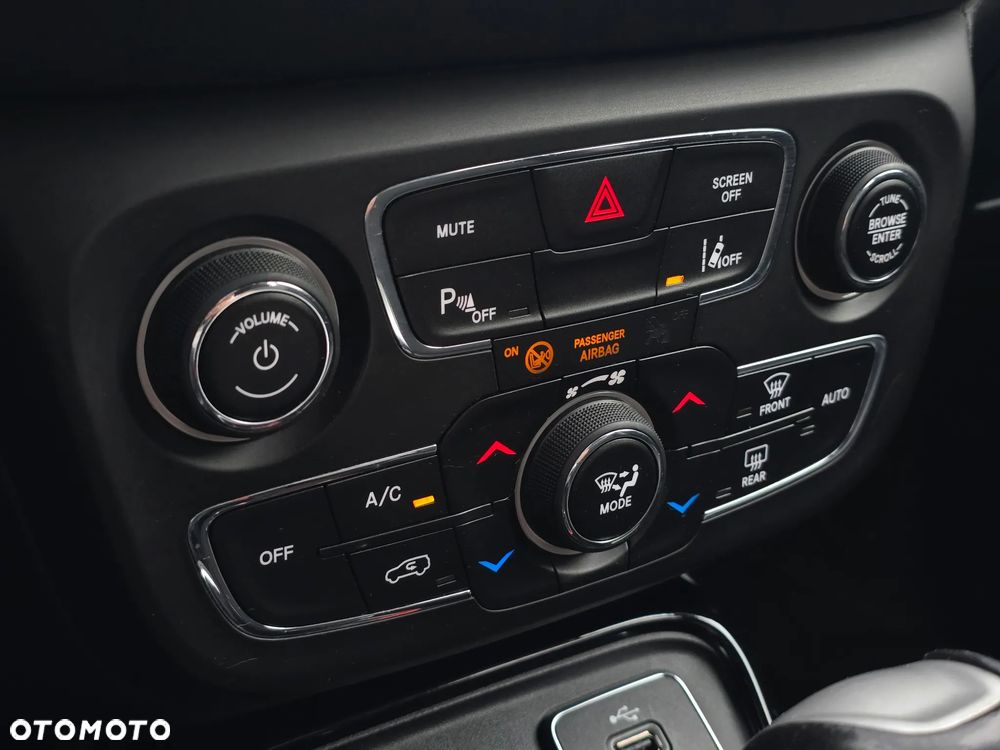 Jeep Compass 2.0 MJD Limited 4WD S&S - 30