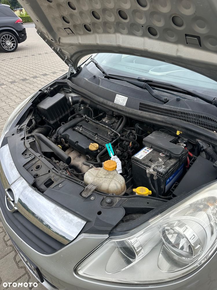 Opel Corsa - 6