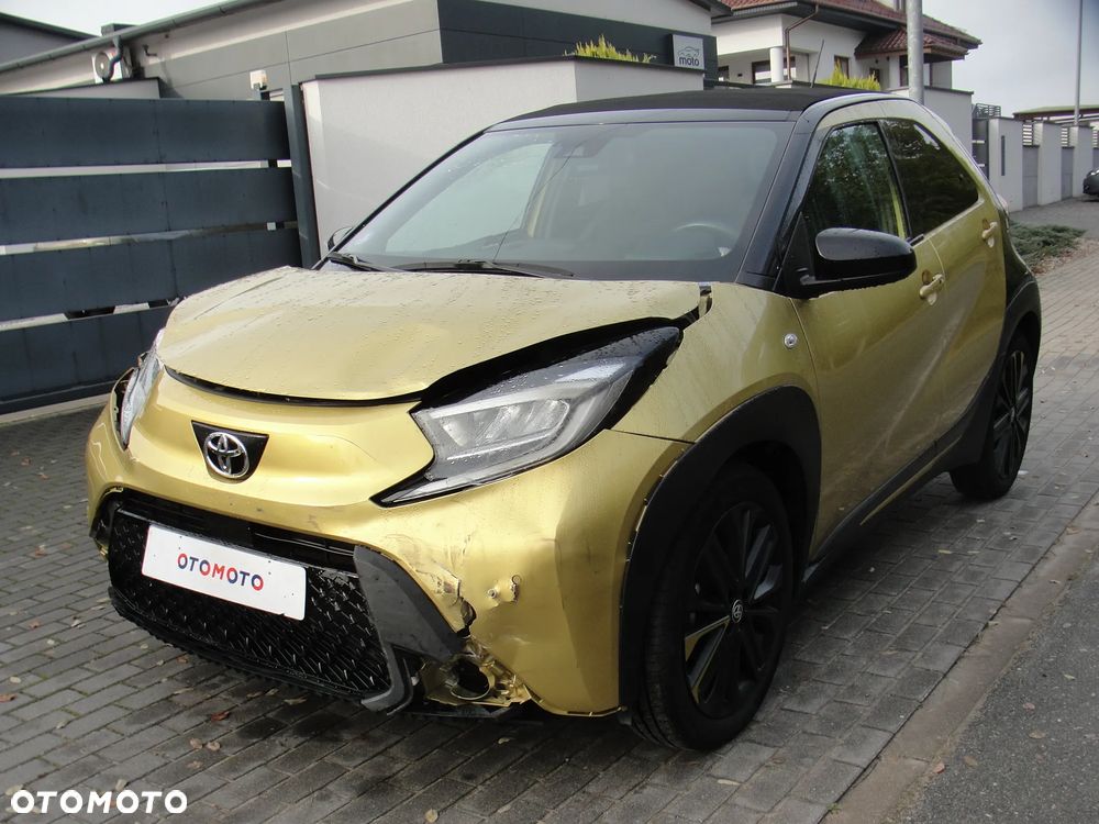 Toyota Aygo X x-shift x-clusive Style Selection