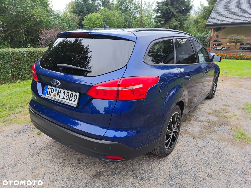 Ford Focus - 4