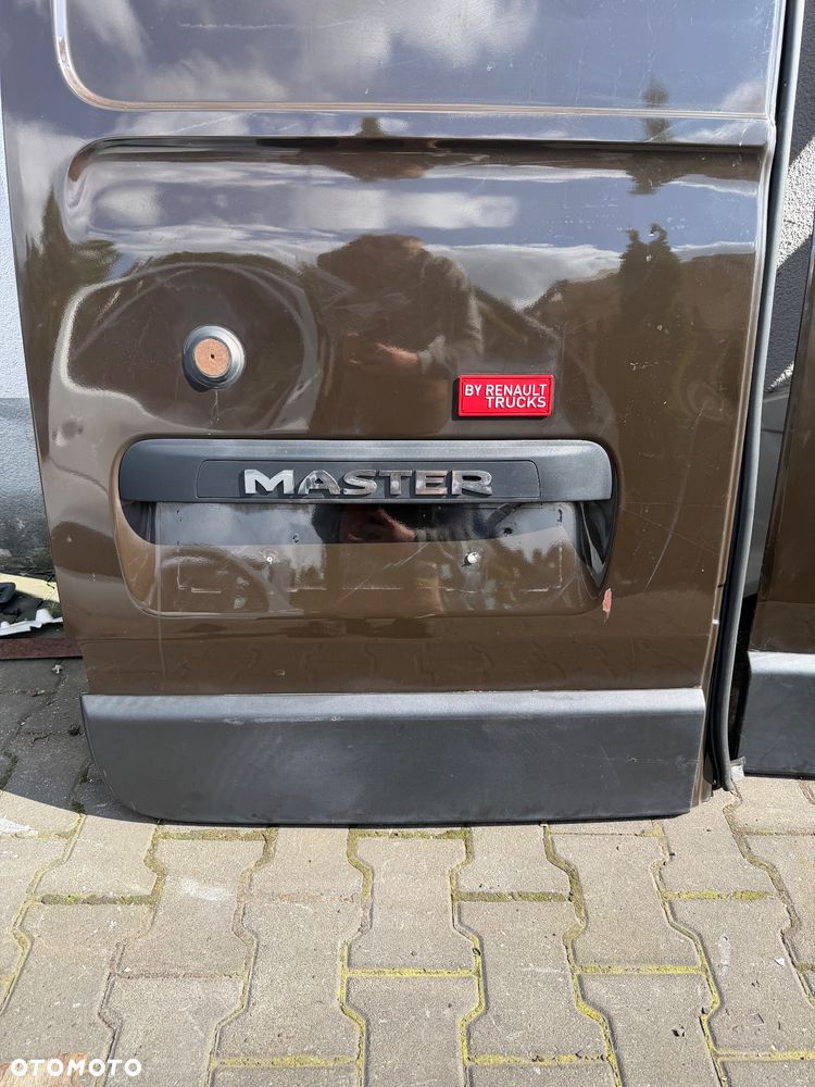 Drzwi tylne lewe kompletne Renault Master III 15r CMA16 - 2