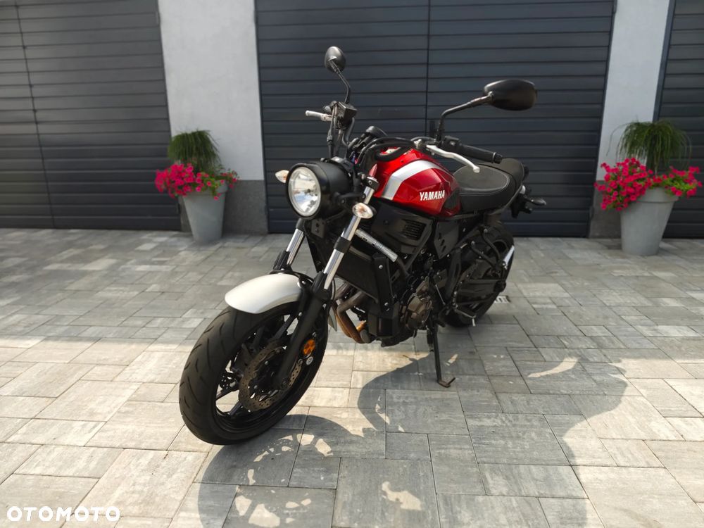 Yamaha XSR - 3