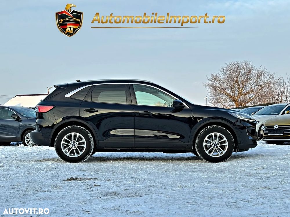 Ford Kuga 2.5 Duratec PHEV Titanium X - 27