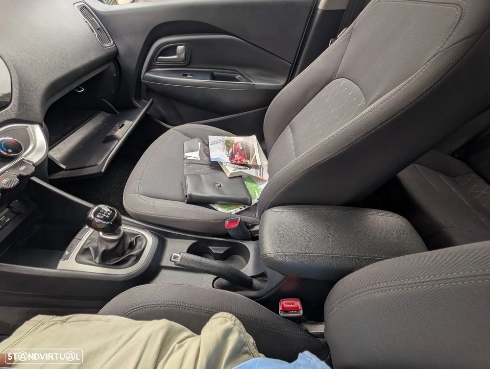 Kia Rio 1.1 CRDi Prime Edition - 29