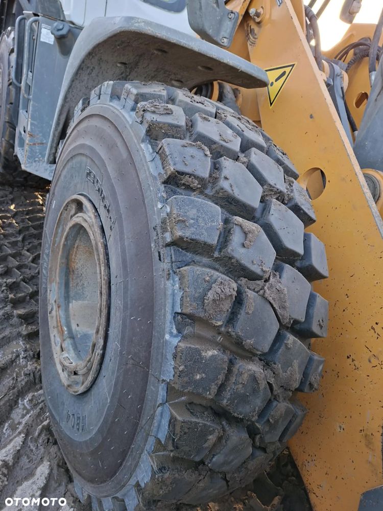 Liebherr L 550 X POWER - 9