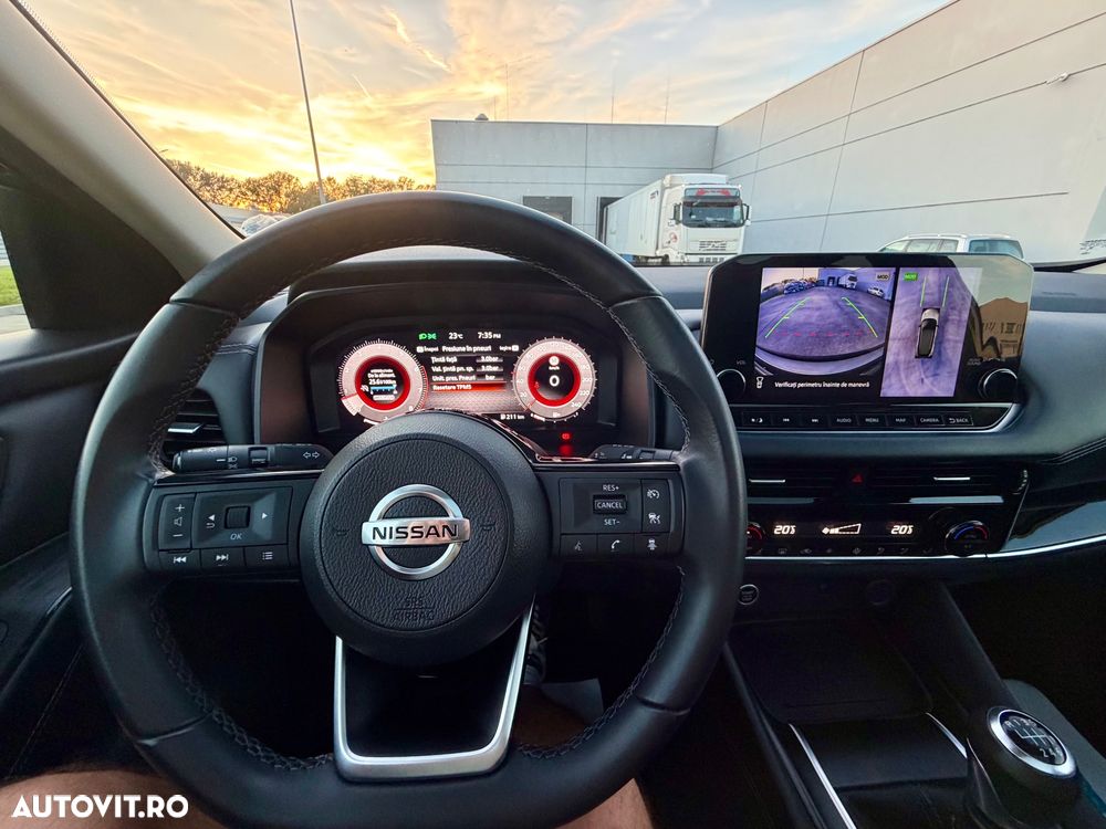 Nissan Qashqai 1.3 l MHEV Tekna - 14
