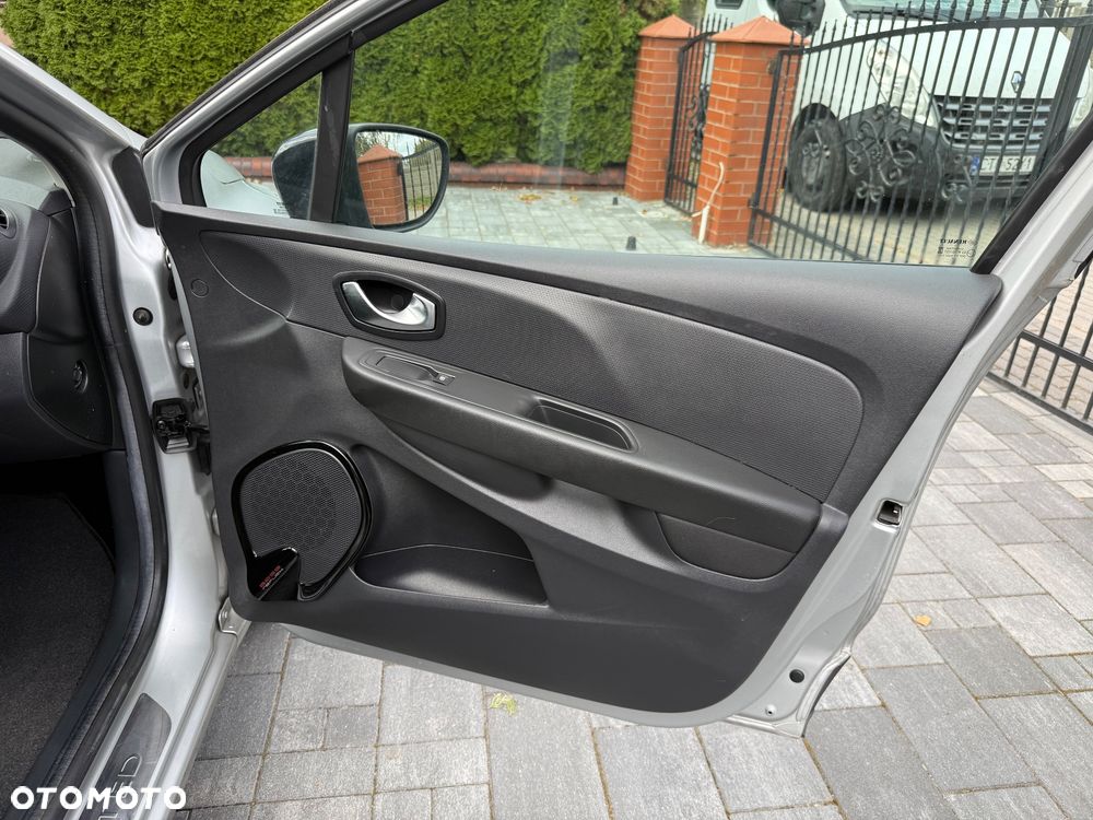 Renault Clio 0.9 Energy TCe Limited EU6 - 33