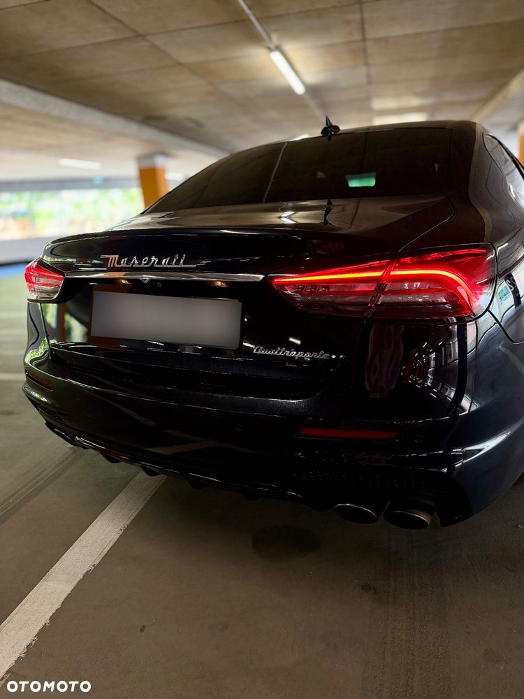 Maserati Quattroporte GranSport S - 5