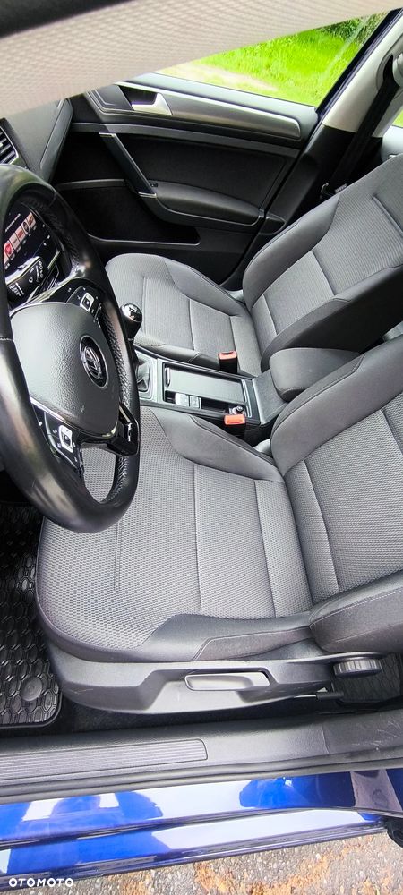 Volkswagen Golf 1.5 TSI BMT Evo Comfortline - 26