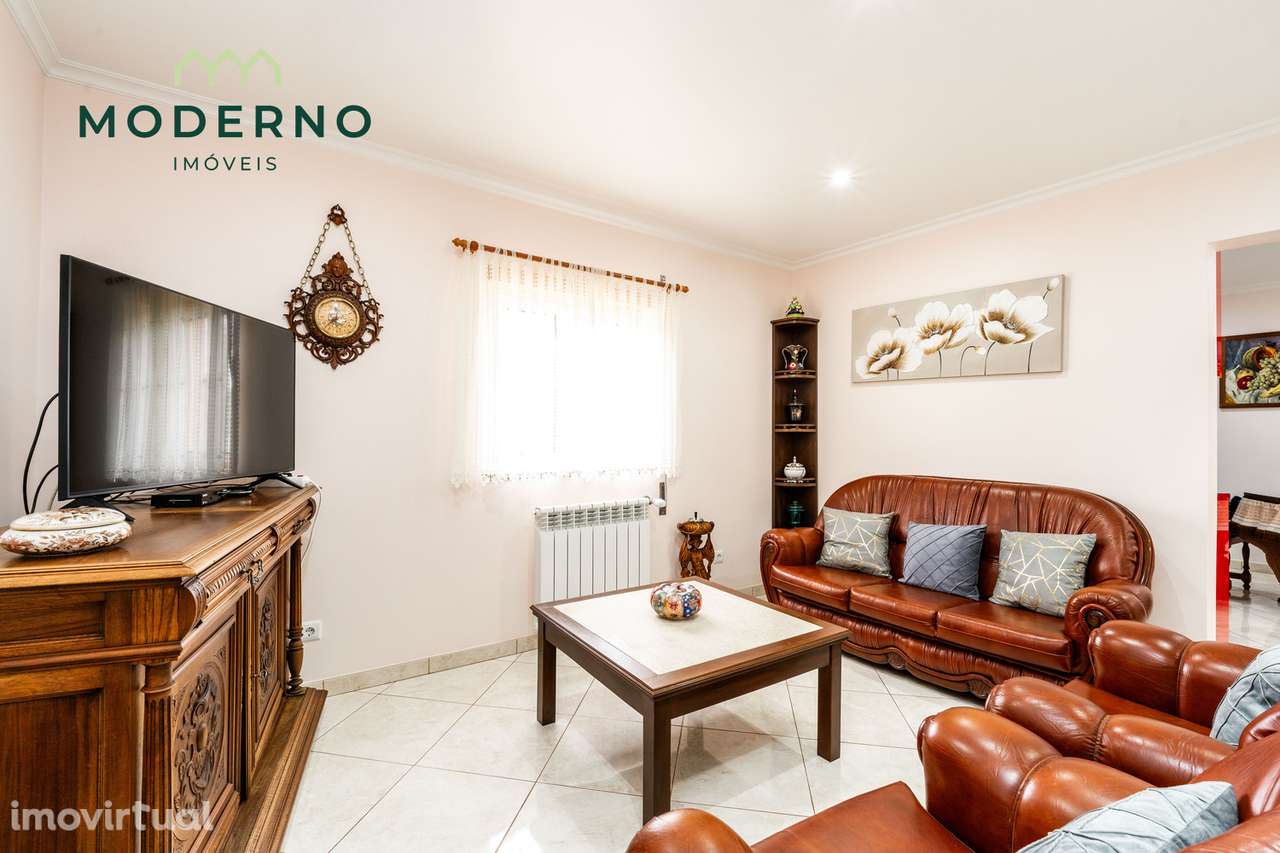 Moradia Térrea T4 com Armazém, Silveirinha Pequena, Carriço, Pombal - Grande imagem: 2/52