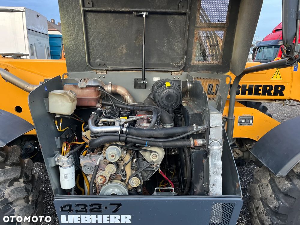 Inny Liebherr TL 432-7 - 17