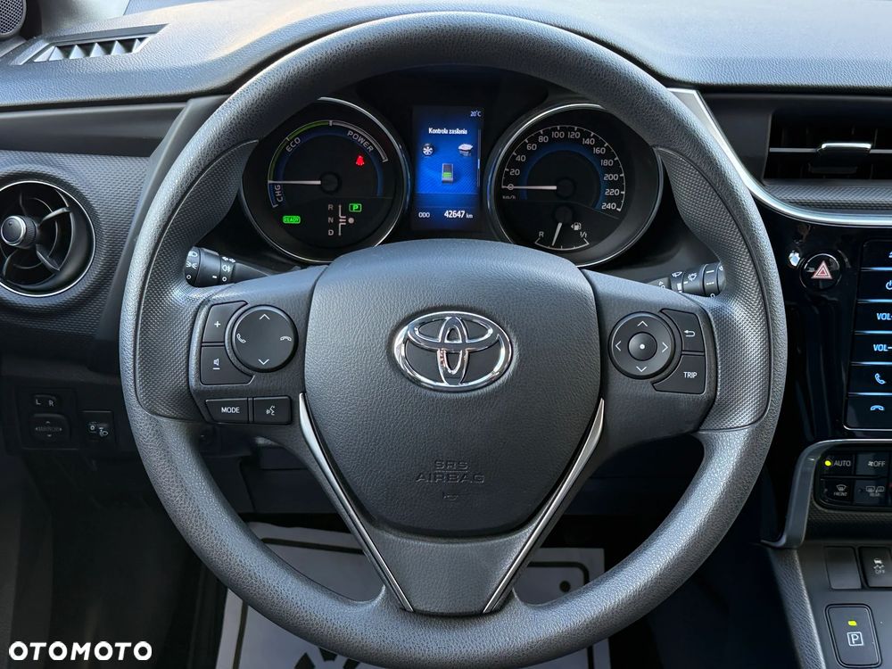 Toyota Auris - 5
