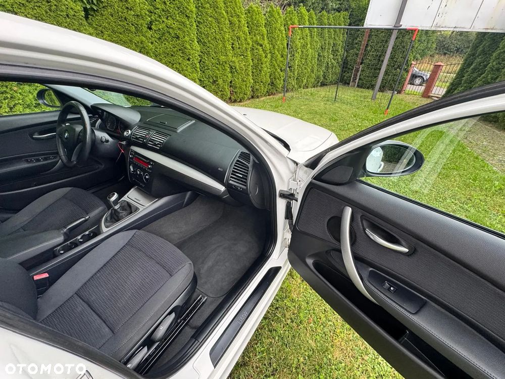 BMW Seria 1 118d DPF Edition Lifestyle - 21