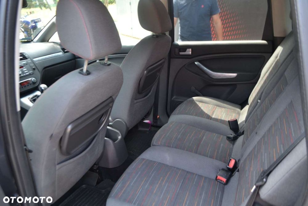 Ford Focus C-Max - 8