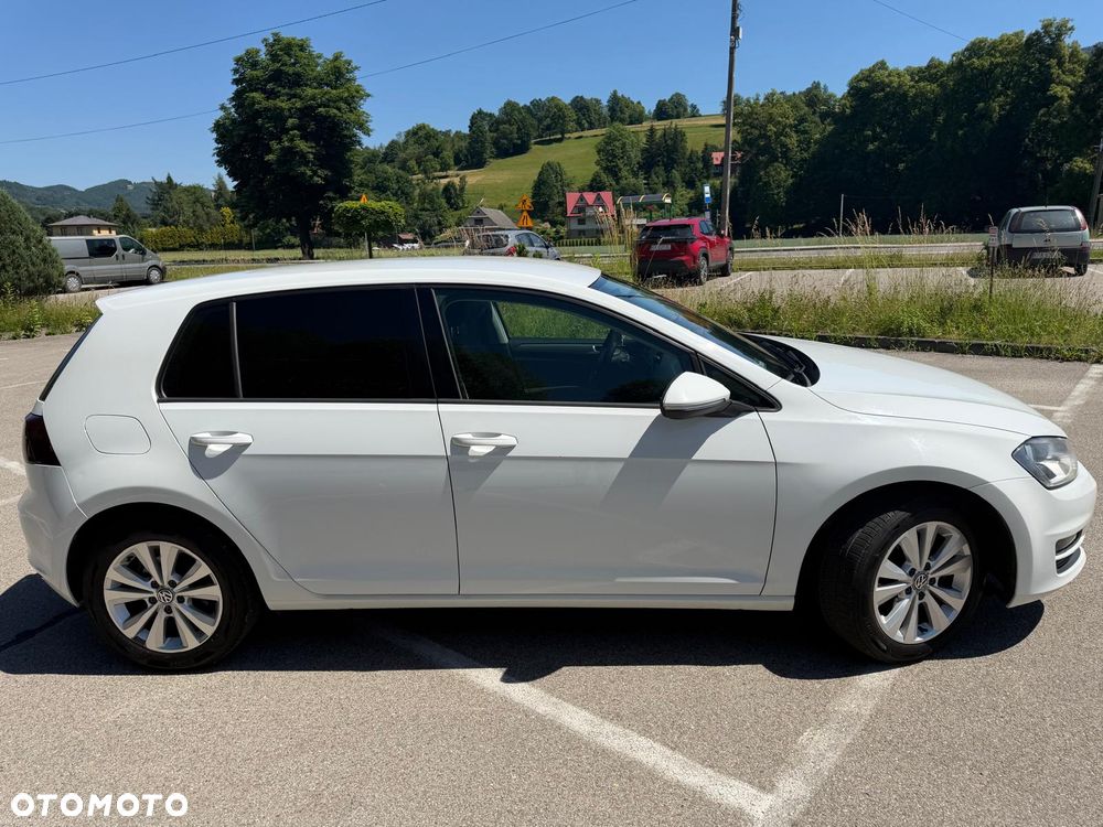 Volkswagen Golf 1.6 TDI BlueMotion Technology Trendline - 4