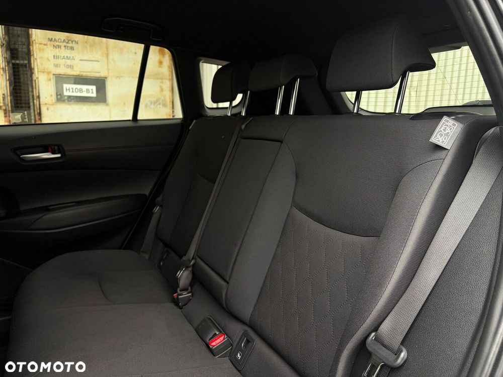 Toyota Corolla Cross - 11