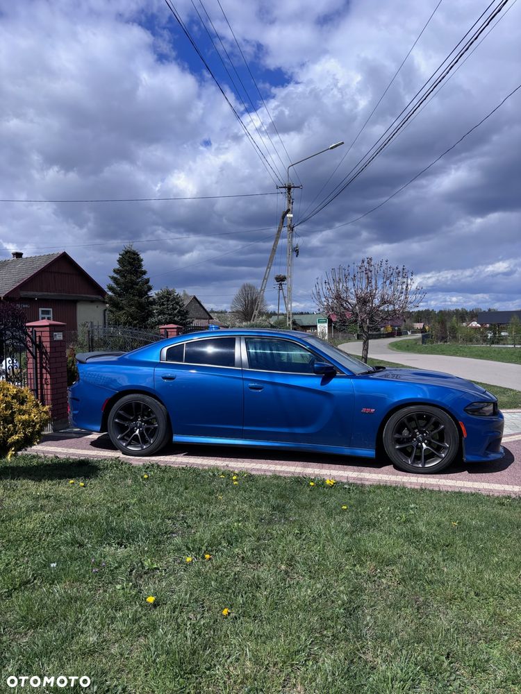 Dodge Charger 6.4 Scat Pack - 4