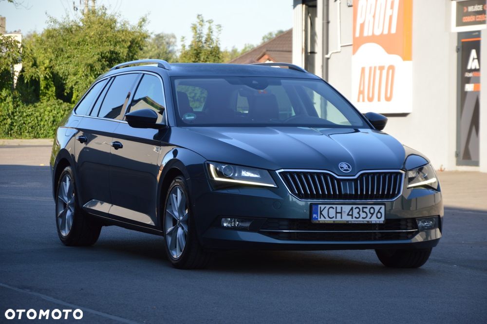 Skoda Superb 2.0 TDI 4x4 DSG Ambition - 1