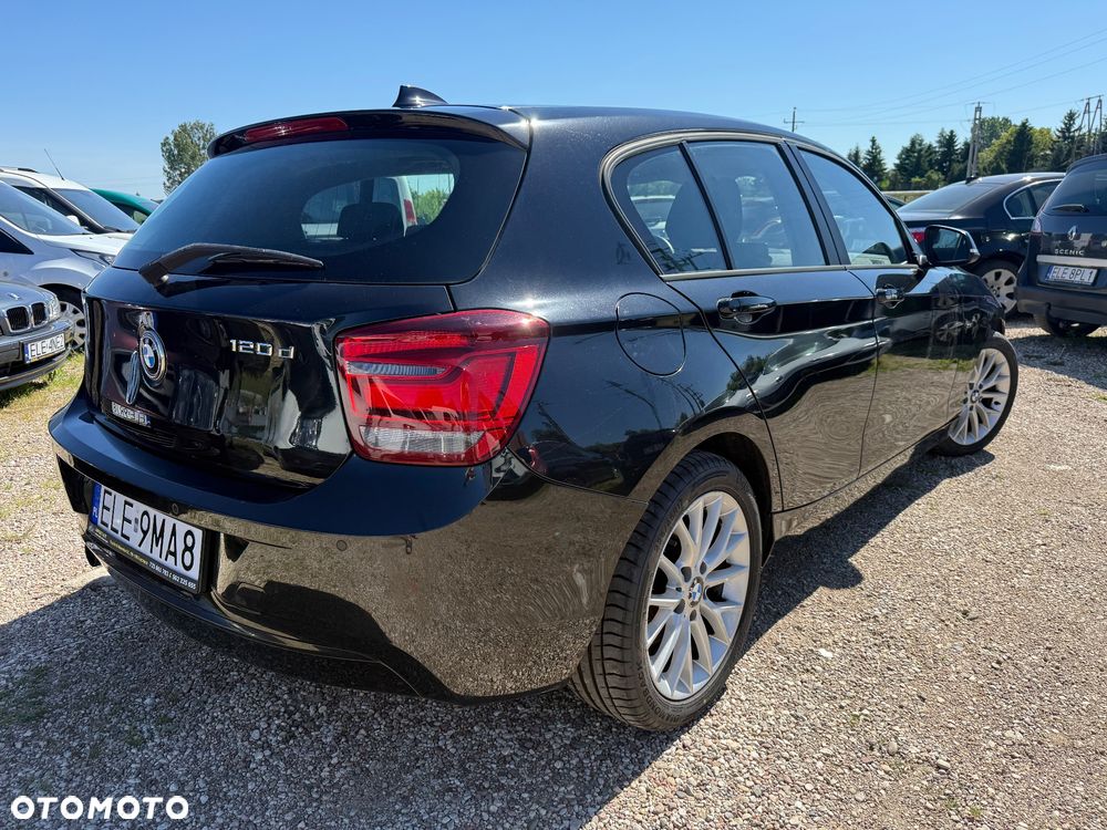 BMW Seria 1 120d Sport Line - 26