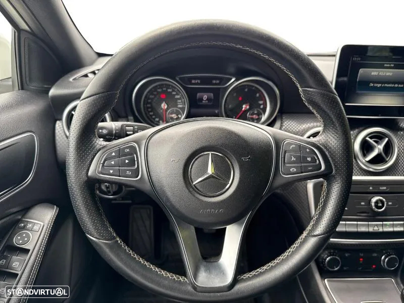 Mercedes-Benz A 180 d Urban - 8
