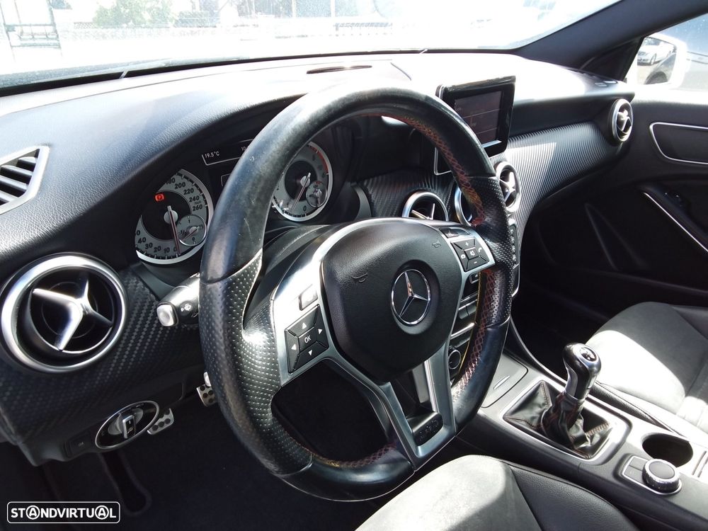 Mercedes-Benz A 180 CDI BE AMG Line - 21