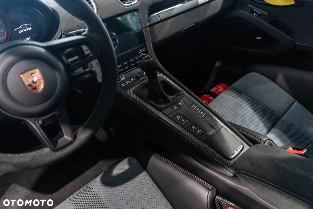 Porsche 718 Cayman GPF GT4 RS PDK - 17
