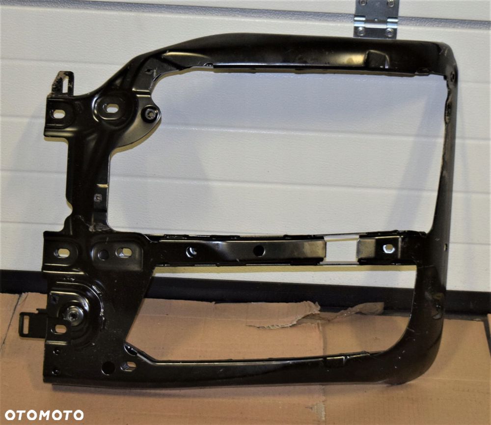 WSPORNIK LAMPY GARNEK MAN TGX TGS BUDOWLANY E6 - 1