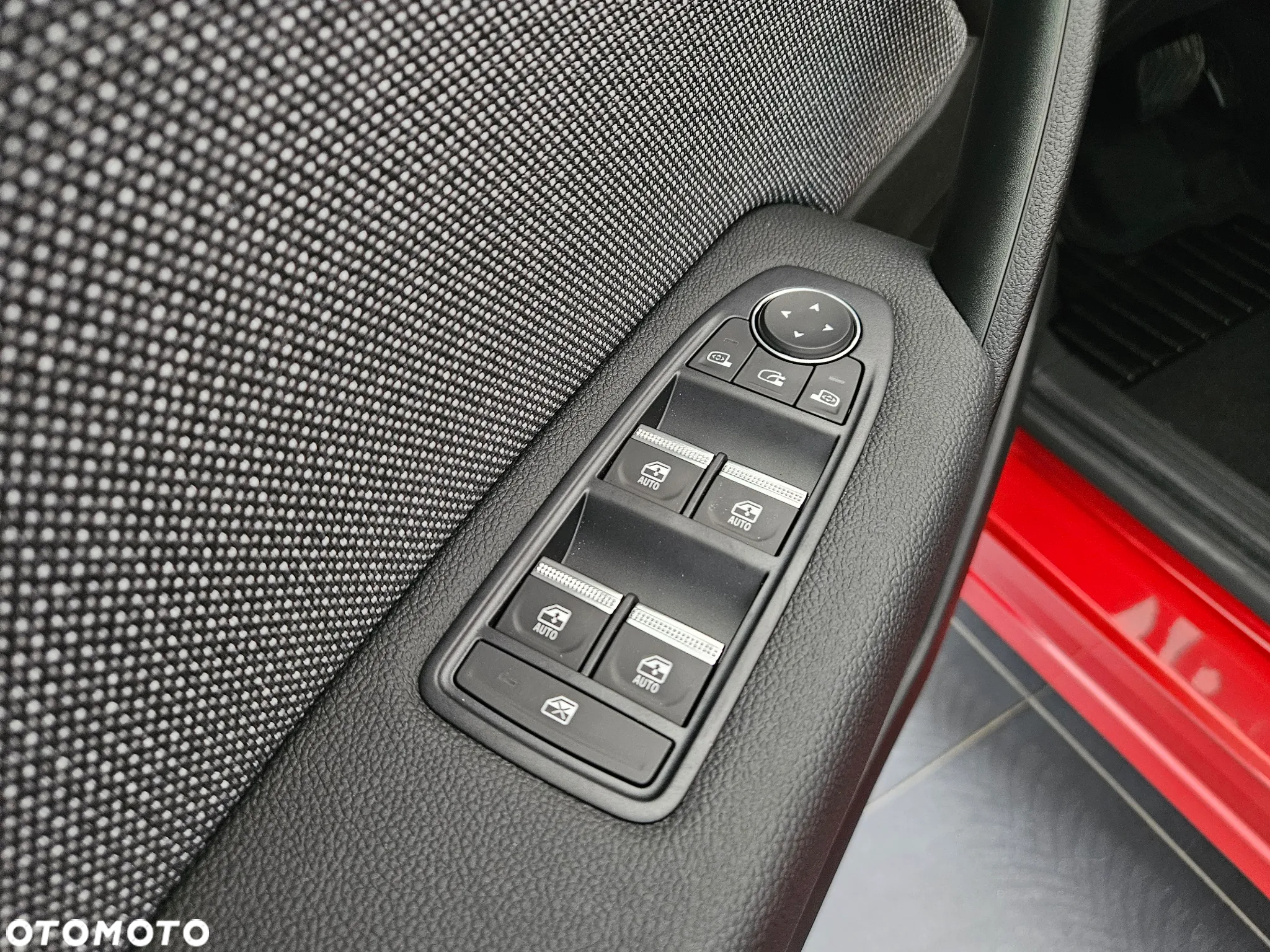 Renault Captur - 11