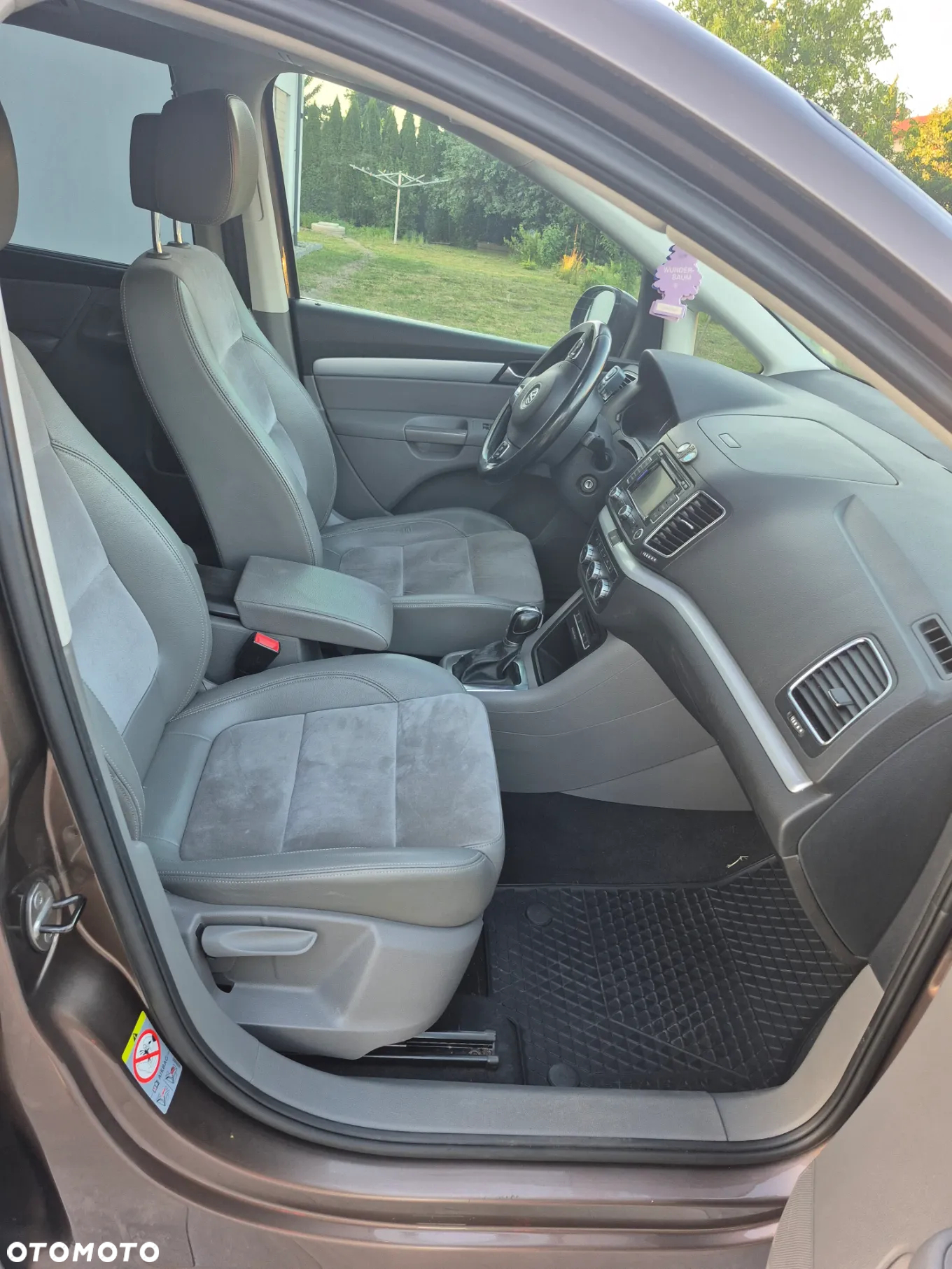 Volkswagen Sharan 2.0 TDI Highline DSG - 13