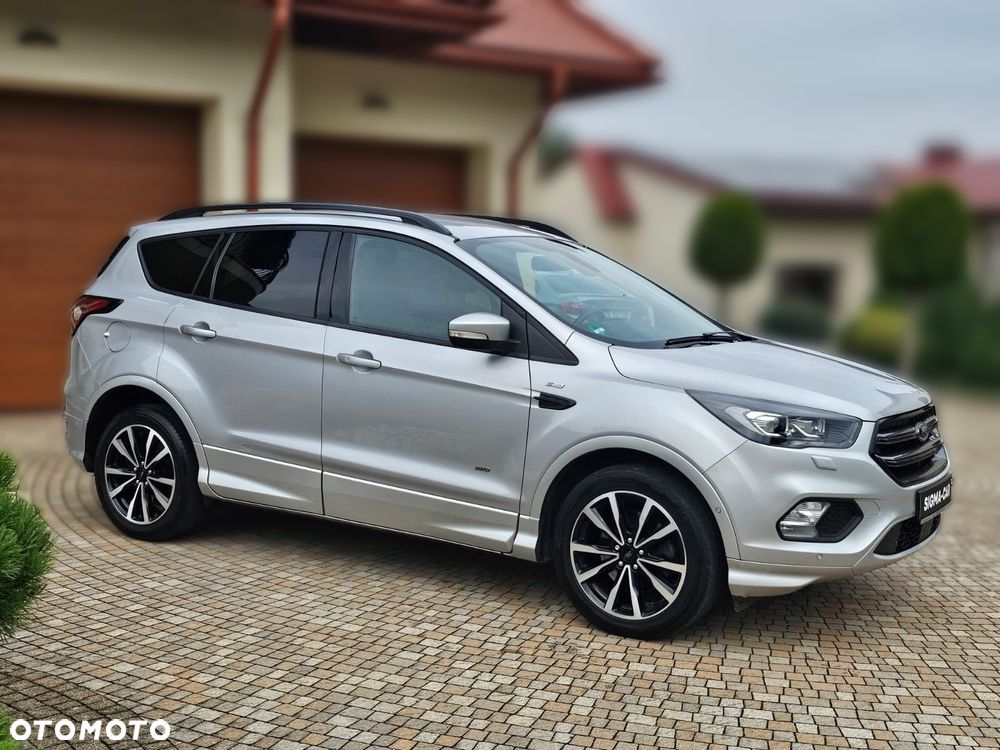 Ford Kuga 2.0 TDCi 4x4 ST-Line - 14